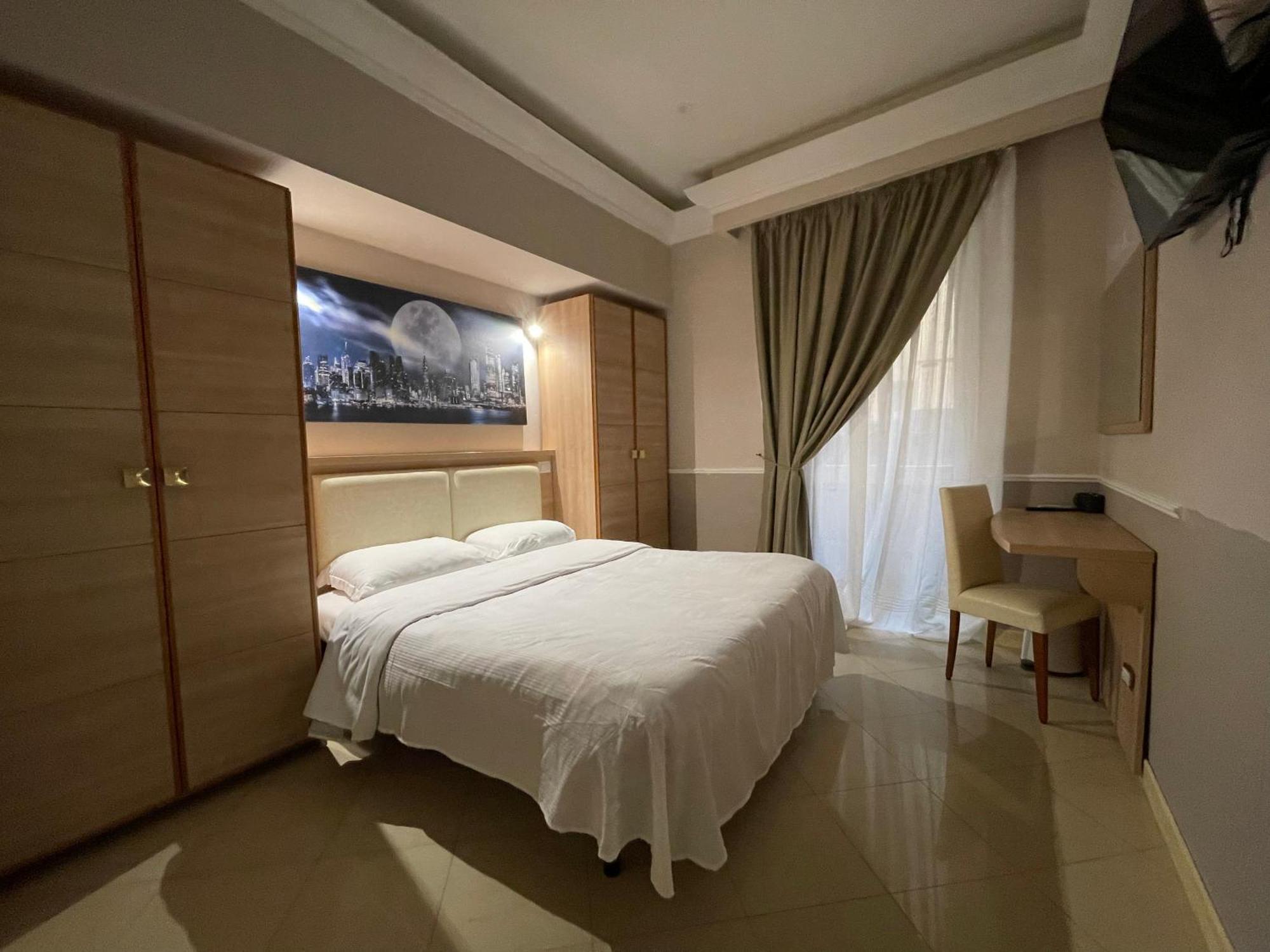 Spqr House Bed and breakfast *